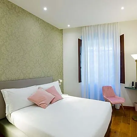 Amabilia 4*