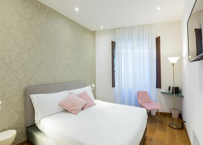 فندق مبيت وإفطار Amabilia 4*